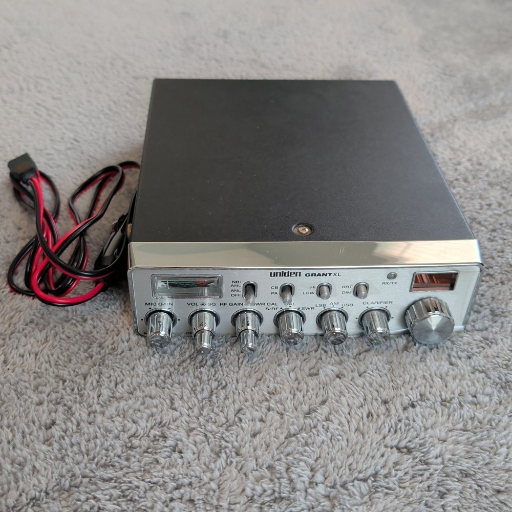 Vintage Uniden Grant XL CB Radio AM SSB Made in Philippines AMW3K2-510 Bare Unit